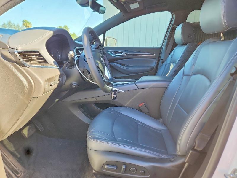 2022 Buick Enclave მანქანა იყიდება აუქციონზე, vin: 5GAEVBKW4NJ162141, აუქციონის ნომერი: 62806766