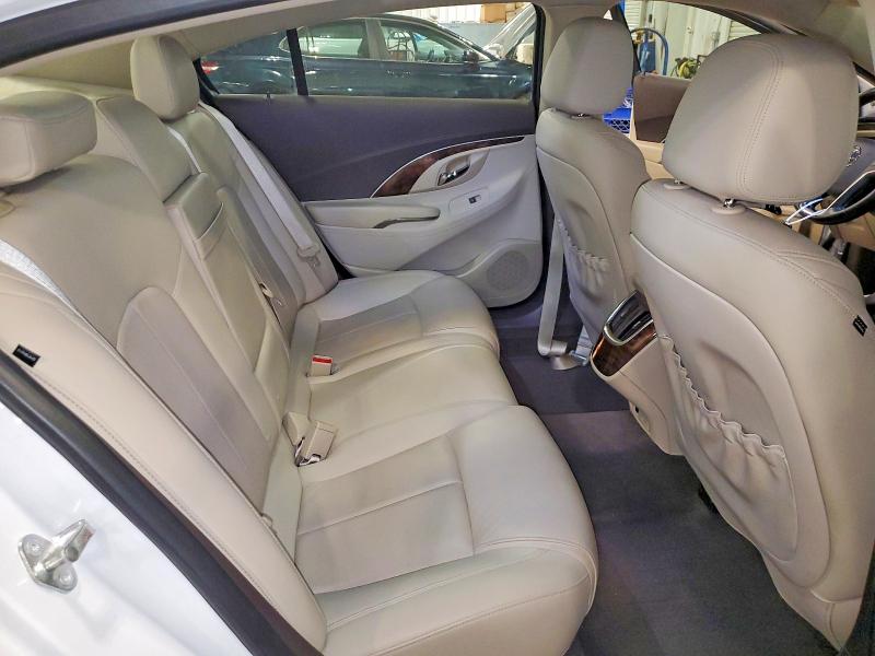 60645066 :رقم المزاد ، 1G4GE5G39FF218615 vin ، 2015 Buick Lacrosse مزاد بيع