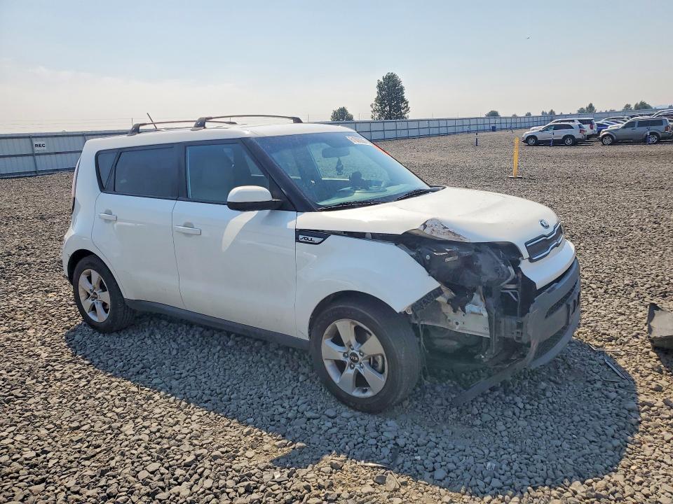 Продаж на аукціоні авто 2017 Kia Soul, vin: KNDJN2A27H7471275, номер лоту: 61806356