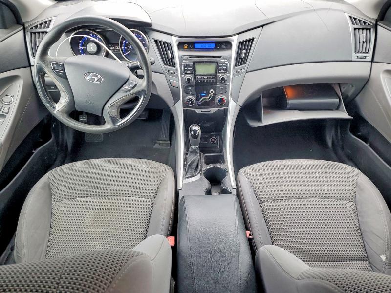 60650886 :رقم المزاد ، 5NPEB4AC0BH167643 vin ، 2011 Hyundai Sonata مزاد بيع