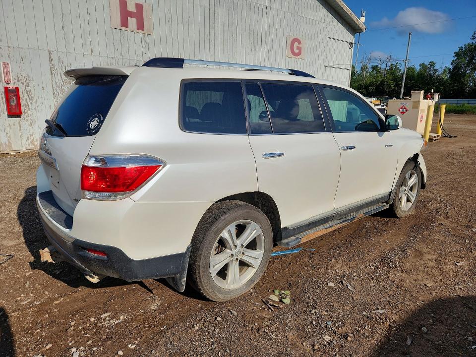 62020236 :رقم المزاد ، 5TDDK3EH4CS136046 vin ، 2012 Toyota Highlander مزاد بيع