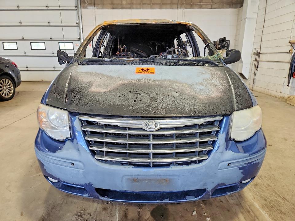 Продажа на аукционе авто 2007 Chrysler Town & Country, vin: 2A8GP64L97R237970, номер лота: 60448936