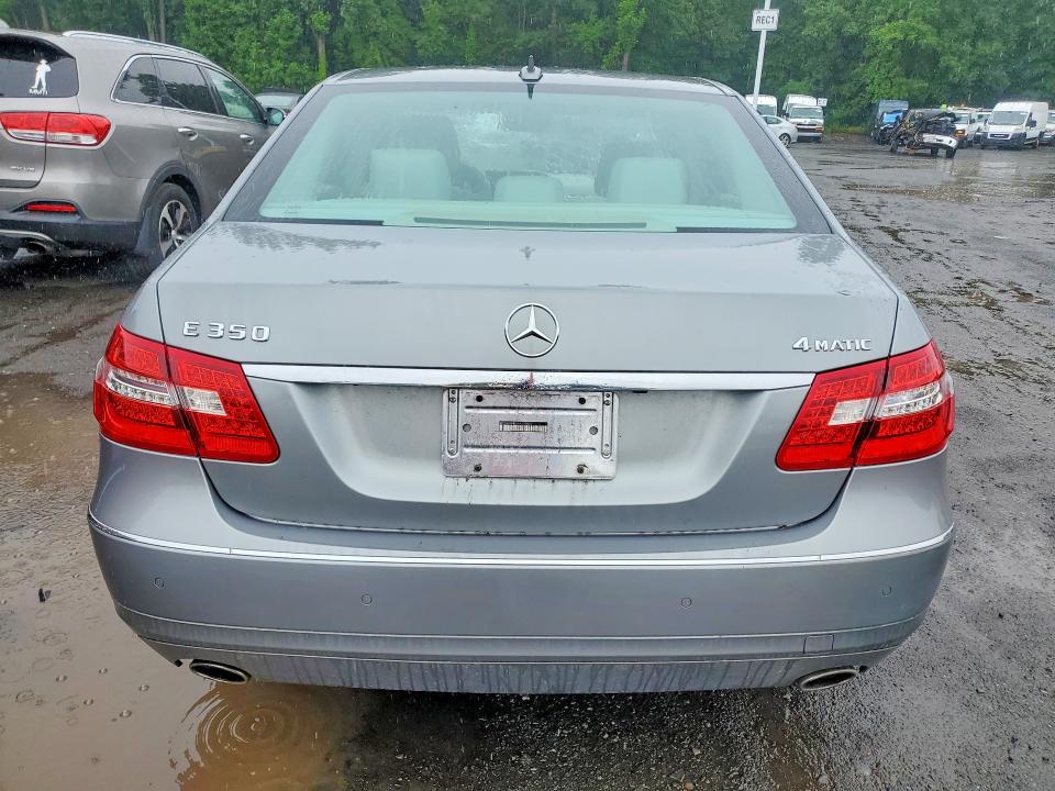 Продаж на аукціоні авто 2010 Mercedes-benz E, vin: WDDHF8HB5AA189087, номер лоту: 59881906