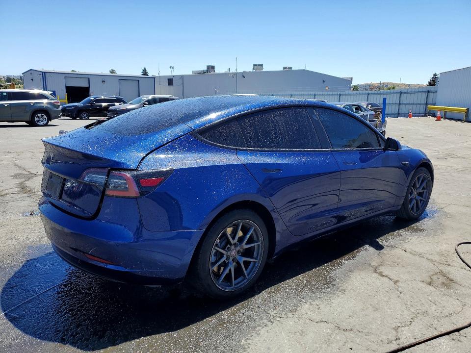 Продаж на аукціоні авто 2021 Tesla Model 3, vin: 5YJ3E1EA1MF875178, номер лоту: 61360896