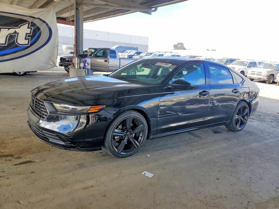 2023 Honda Accord მანქანა იყიდება აუქციონზე, vin: 1HGCY2F7XPA070651, აუქციონის ნომერი: 62697866