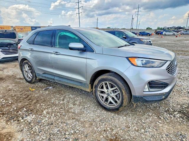 Продажа на аукционе авто 2024 Ford Edge, vin: 2FMPK4J92RBA55084, номер лота: 61636156