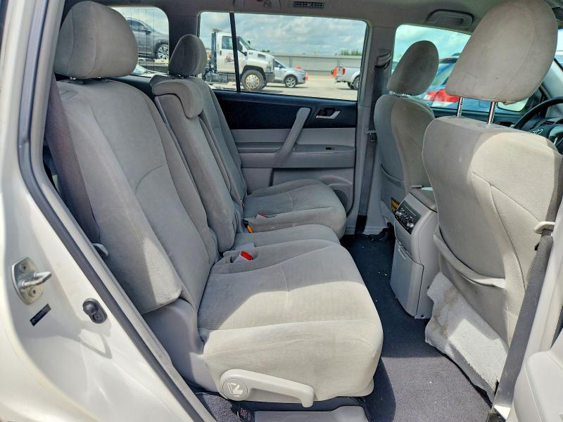 Продажа на аукционе авто 2013 Toyota Highlander, vin: 5TDZK3EH5DS119425, номер лота: 60990376
