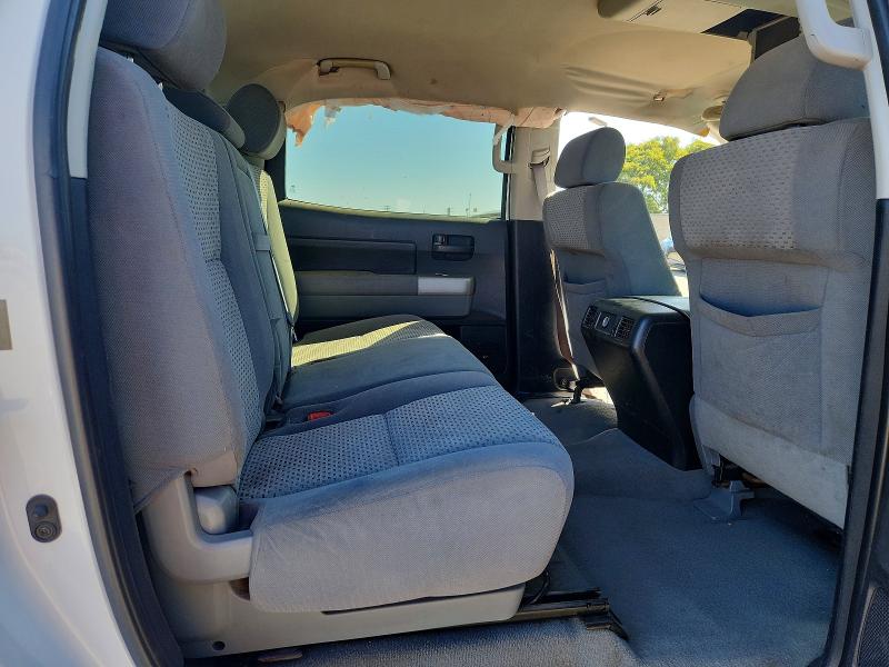 59829946 :رقم المزاد ، 5TFET54198X027133 vin ، 2008 Toyota Tundra مزاد بيع
