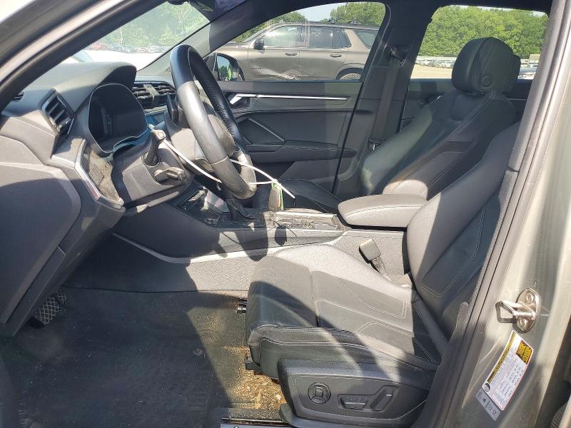 62633576 :رقم المزاد ، WA1EECF31L1026920 vin ، 2020 Audi Q3 مزاد بيع