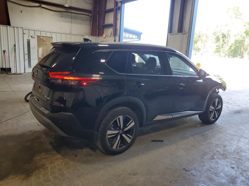60557026 :رقم المزاد ، JN8AT3CB4MW240542 vin ، 2021 Nissan Rogue مزاد بيع