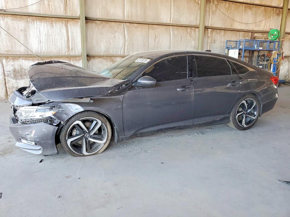 Auction sale of the 2018 Honda Accord, vin: 1HGCV1F32JA145849, lot number: 62139236