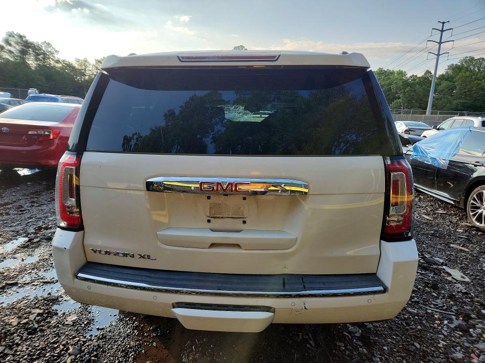 Продаж на аукціоні авто 2015 Gmc Yukon Xl, vin: 1GKS1JKJ8FR164056, номер лоту: 61943386