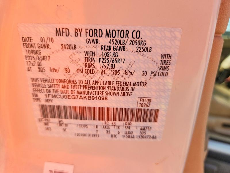 Продажа на аукционе авто 2010 Ford Escape, vin: 1FMCU0EG7AKB91098, номер лота: 61849416