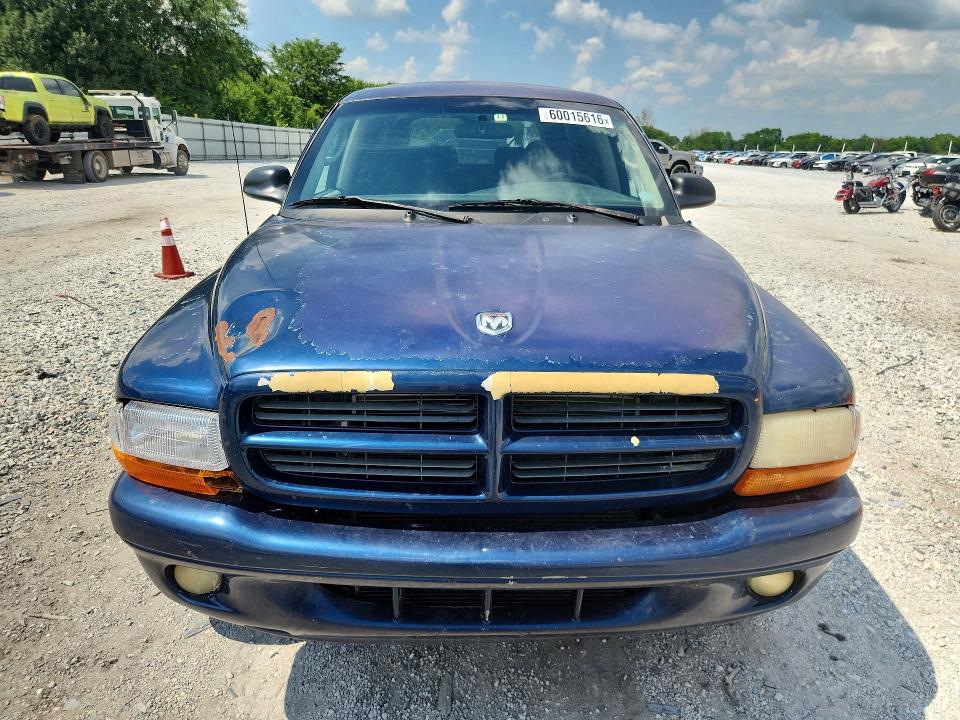 60015616 :رقم المزاد ، 1B4HS28N61F563915 vin ، 2001 Dodge Durango مزاد بيع