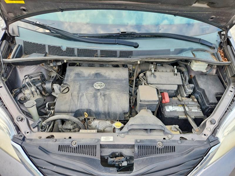 Продаж на аукціоні авто 2014 Toyota Sienna, vin: 5TDKK3DC2ES414569, номер лоту: 62458176