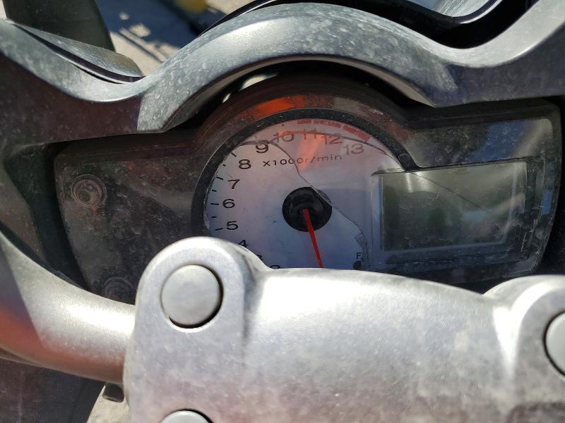 62643756 :رقم المزاد ، JKALEEC14BDA02679 vin ، 2010 Kawasaki Le650 مزاد بيع