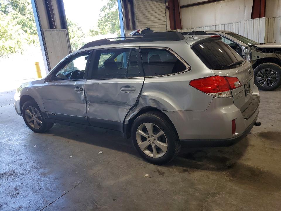 61388256 :رقم المزاد ، 4S4BRDMC2E2278464 vin ، 2014 Subaru Outback مزاد بيع