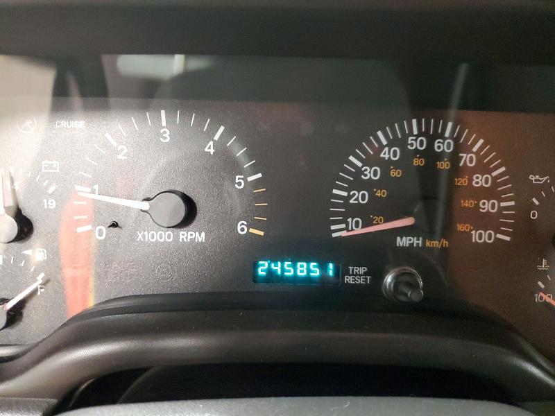 2000 Jeep Cherokee მანქანა იყიდება აუქციონზე, vin: 1J4FF48S9YL141370, აუქციონის ნომერი: 59265266