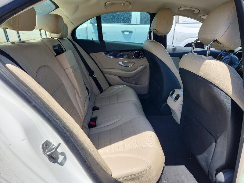 2015 Mercedes-benz C მანქანა იყიდება აუქციონზე, vin: 55SWF4JB1FU069238, აუქციონის ნომერი: 62356026