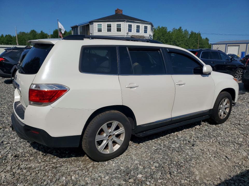 62493146 :رقم المزاد ، 5TDBK3EH5DS187810 vin ، 2013 Toyota Highlander مزاد بيع