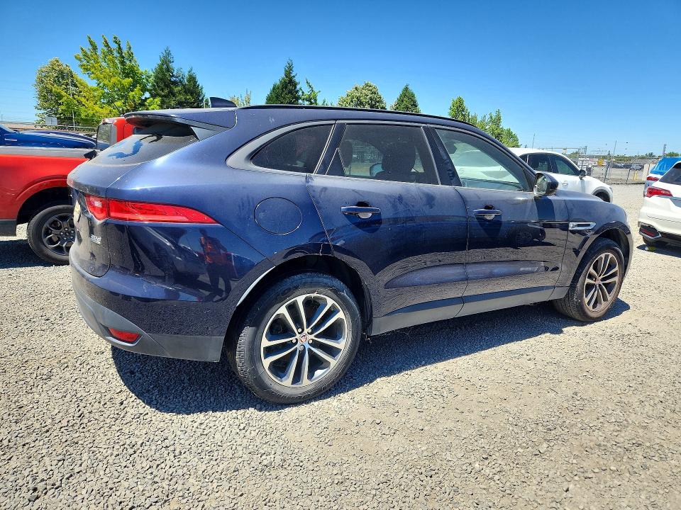 2018 Jaguar F-pace მანქანა იყიდება აუქციონზე, vin: SADCJ2FN7JA279018, აუქციონის ნომერი: 60685506