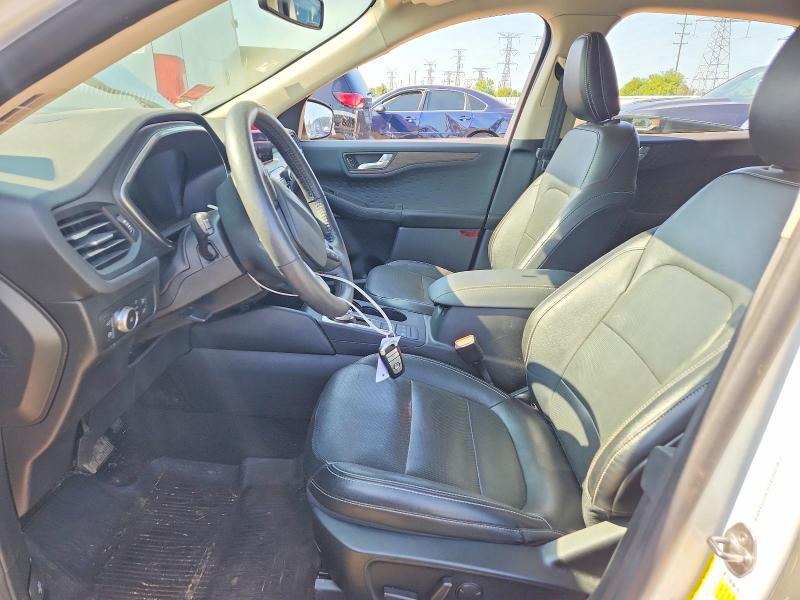 2020 Ford Escape მანქანა იყიდება აუქციონზე, vin: 1FMCU9DZXLUA70693, აუქციონის ნომერი: 60657226