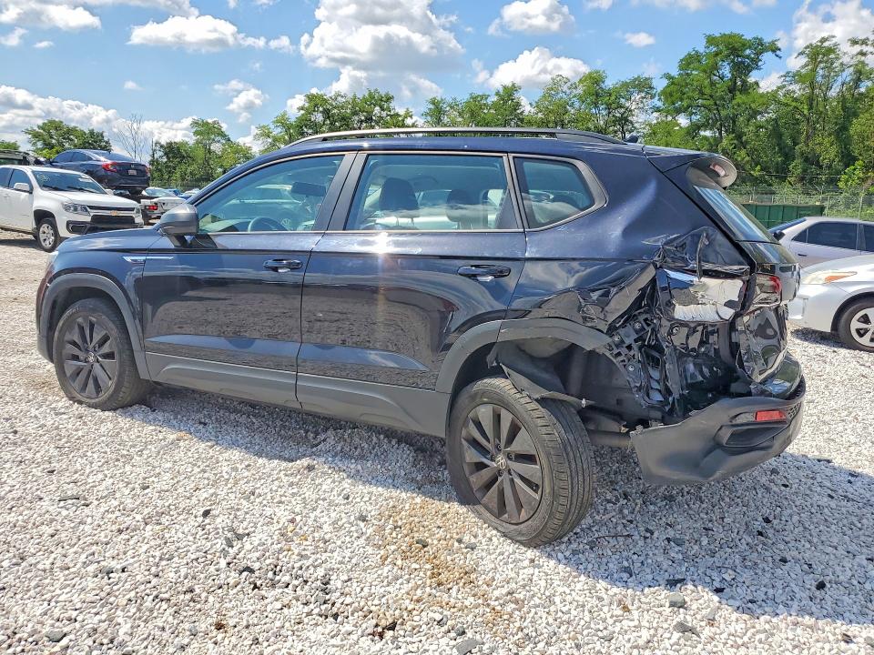 62790296 :رقم المزاد ، 3VVCX7B21NM007030 vin ، 2022 Volkswagen Taos مزاد بيع