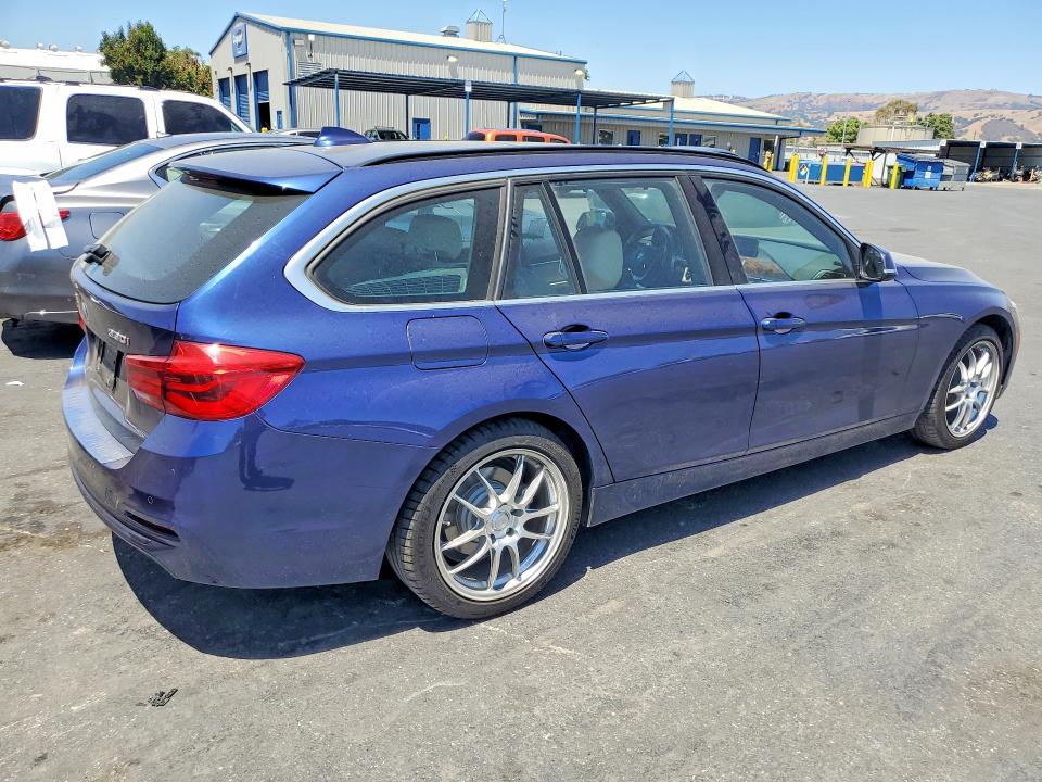 Aukcja sprzedaży 2017 Bmw 330, vin: WBA8K3C50HK678878, numer aukcji: 61131896
