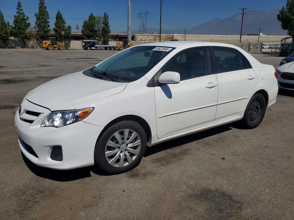 60623586 :رقم المزاد ، 2T1BU4EE8CC765234 vin ، 2012 Toyota Corolla مزاد بيع