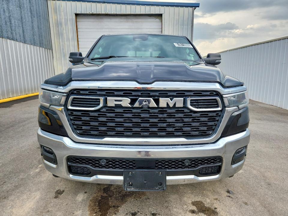 Продаж на аукціоні авто 2025 Ram 1500, vin: 1C6SRFFP7SN581211, номер лоту: 61911086