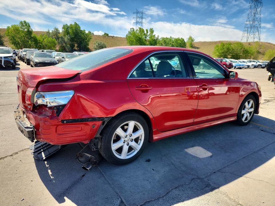 2007 Toyota Camry მანქანა იყიდება აუქციონზე, vin: 4T1BE46K97U031952, აუქციონის ნომერი: 60164856