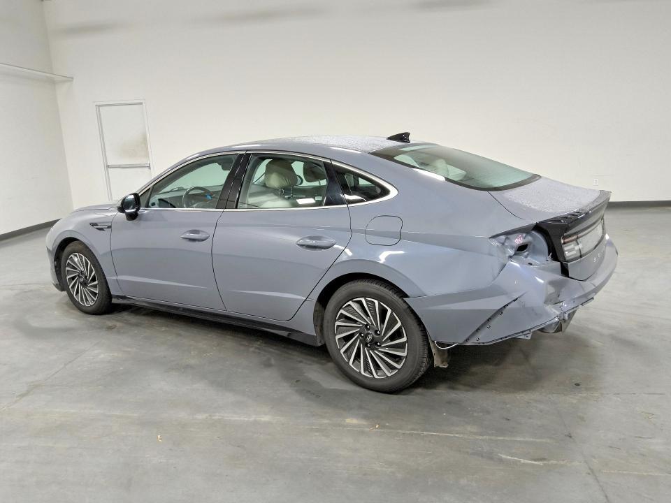 Продажа на аукционе авто 2024 Hyundai Sonata Hybrid, vin: KMHL34JJ7RA092598, номер лота: 62155846