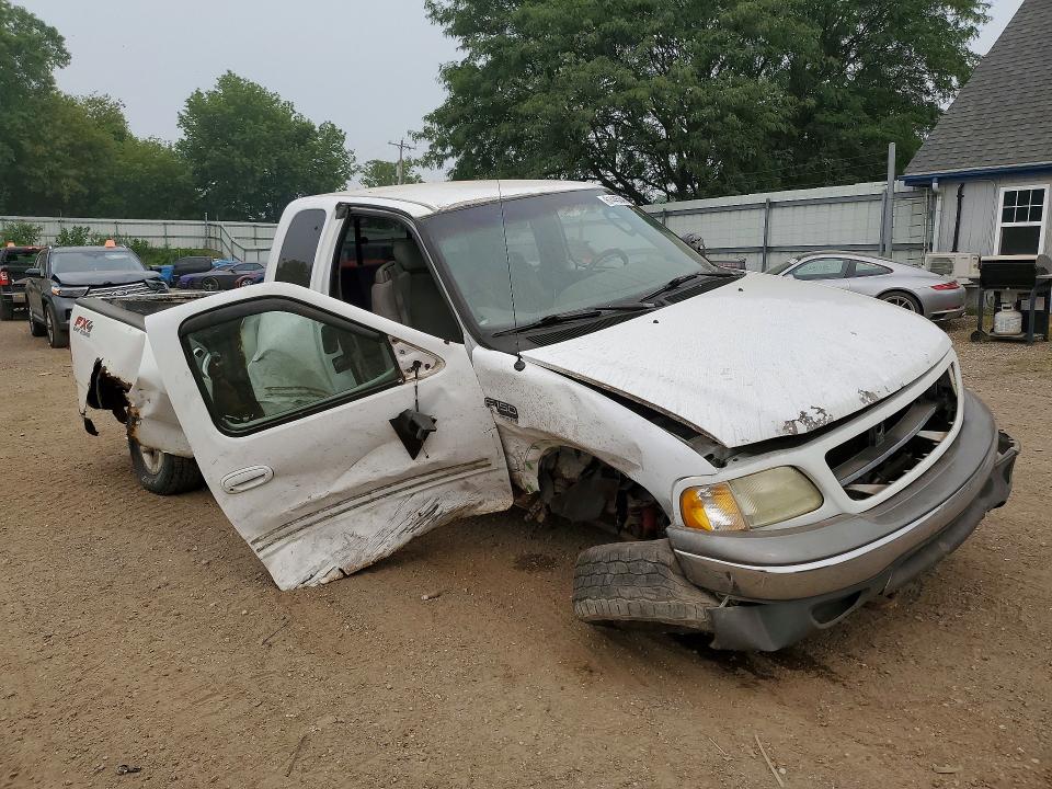Продажа на аукционе авто 2003 Ford F150, vin: 1FTRX18L03NB42928, номер лота: 61445346