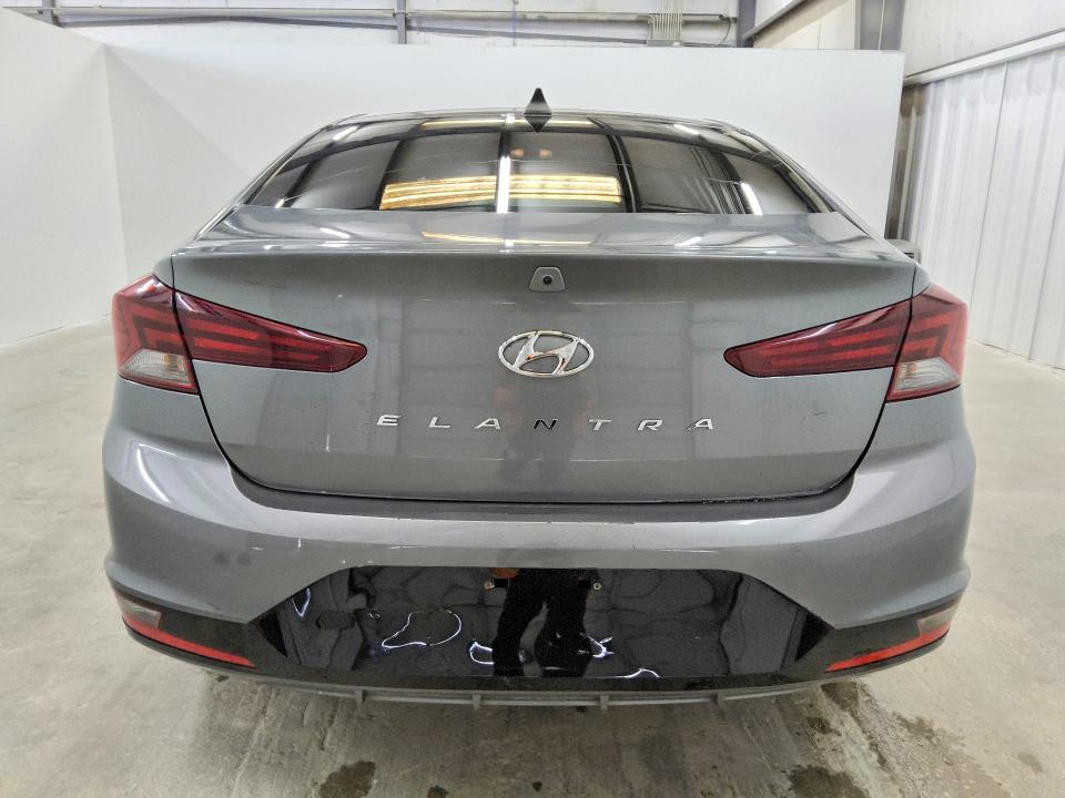 60057886 :رقم المزاد ، KMHD84LF0KU791980 vin ، 2019 Hyundai Elantra مزاد بيع