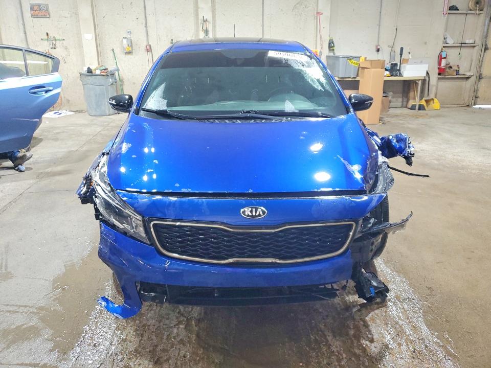 2017 Kia Forte5 მანქანა იყიდება აუქციონზე, vin: 3KPFN5A39HE127043, აუქციონის ნომერი: 59596826
