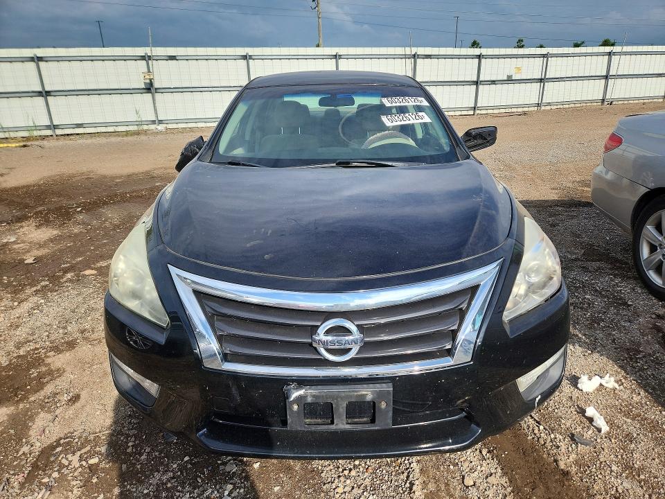 Продажа на аукционе авто 2015 Nissan Altima, vin: 1N4AL3AP3FC102513, номер лота: 60326126