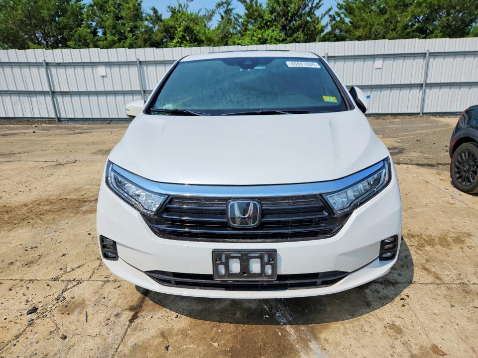 60801806 :رقم المزاد ، 5FNRL6H75NB027464 vin ، 2022 Honda Odyssey مزاد بيع