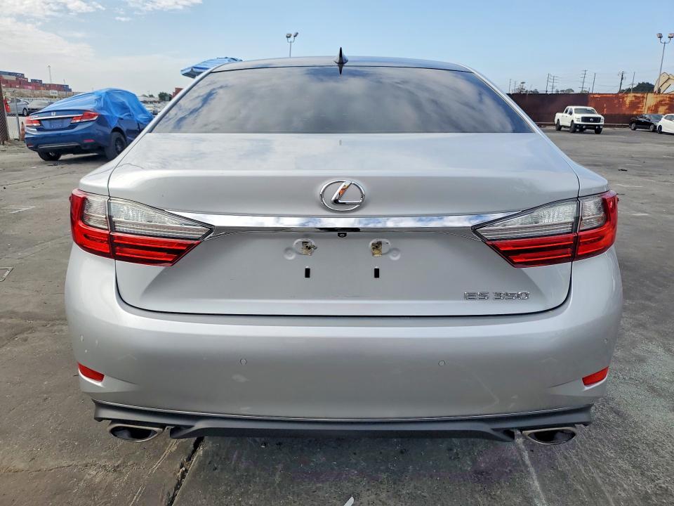 2017 Lexus Es მანქანა იყიდება აუქციონზე, vin: 58ABK1GG8HU064288, აუქციონის ნომერი: 60992066