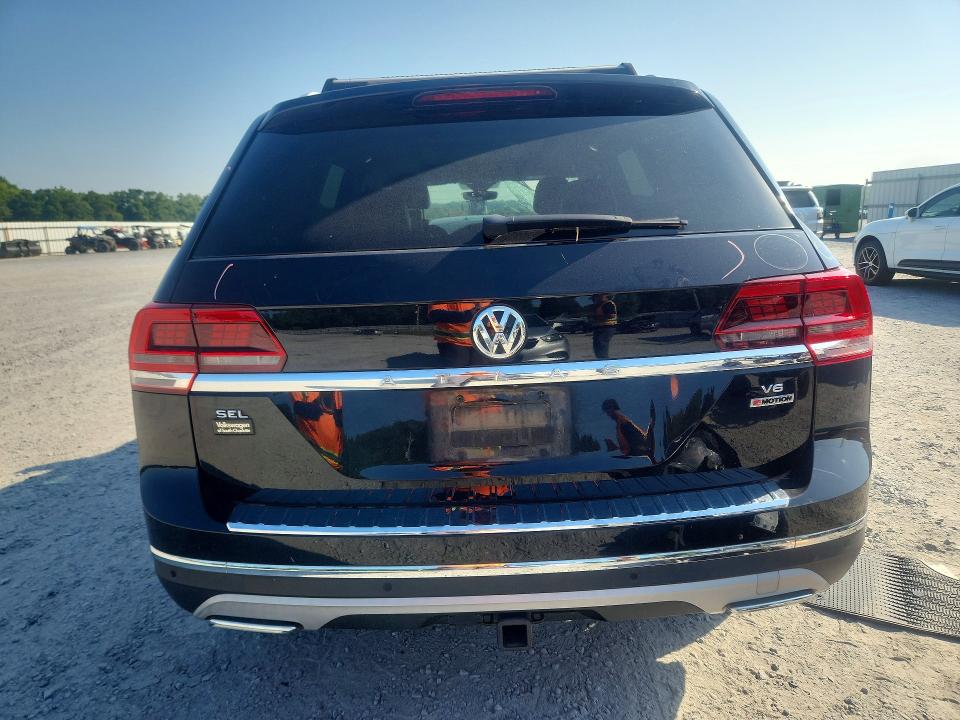 59252696 :رقم المزاد ، 1V2NR2CA8KC515520 vin ، 2019 Volkswagen Atlas مزاد بيع