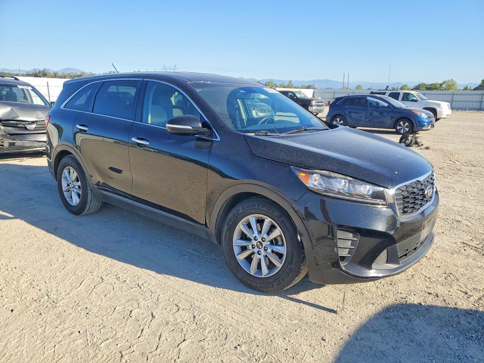 Продажа на аукционе авто 2019 Kia Sorento, vin: 5XYPG4A53KG482360, номер лота: 60883516