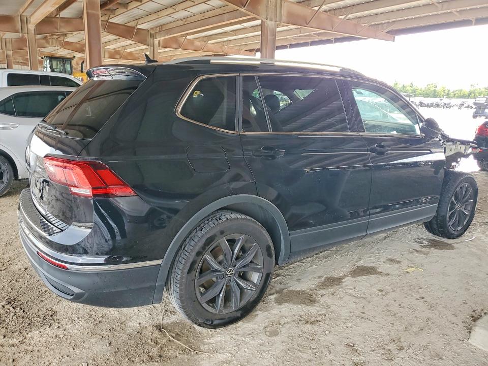 Продажа на аукционе авто 2022 Volkswagen Tiguan, vin: 3VV3B7AX8NM094419, номер лота: 60548266