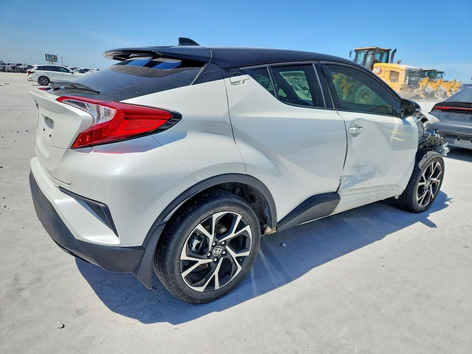 Продаж на аукціоні авто 2020 Toyota C-hr, vin: JTNKHMBX8L1077700, номер лоту: 57880566
