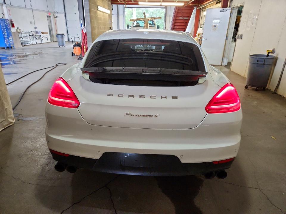 Aukcja sprzedaży 2014 Porsche Panamera, vin: WP0AA2A76EL007467, numer aukcji: 61394556