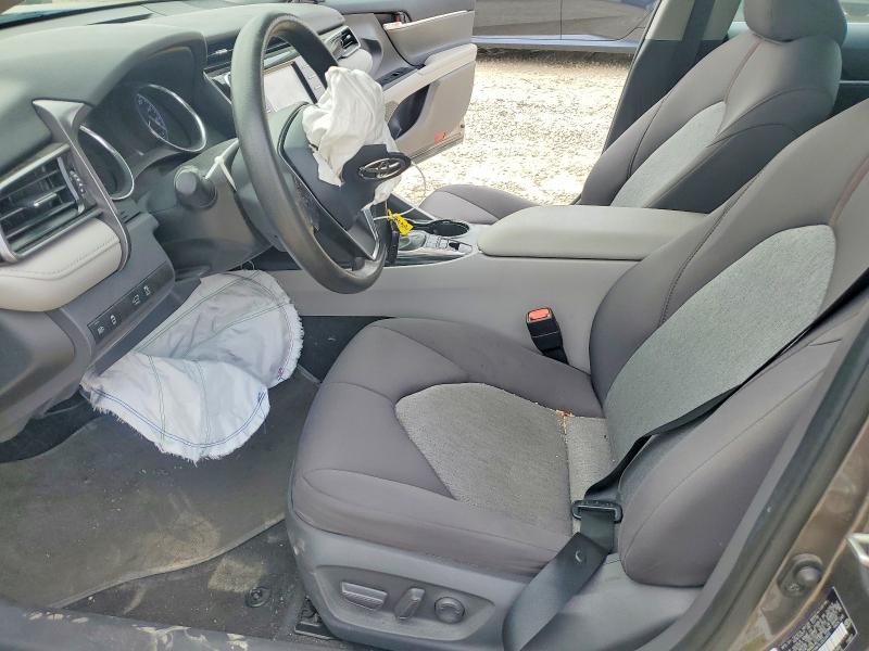 61167896 :رقم المزاد ، 4T1L31AK3LU523970 vin ، 2020 Toyota Camry مزاد بيع