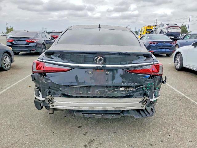 Продажа на аукционе авто 2024 Lexus Es 300h, vin: 58ADA1C13RU044528, номер лота: 85636075