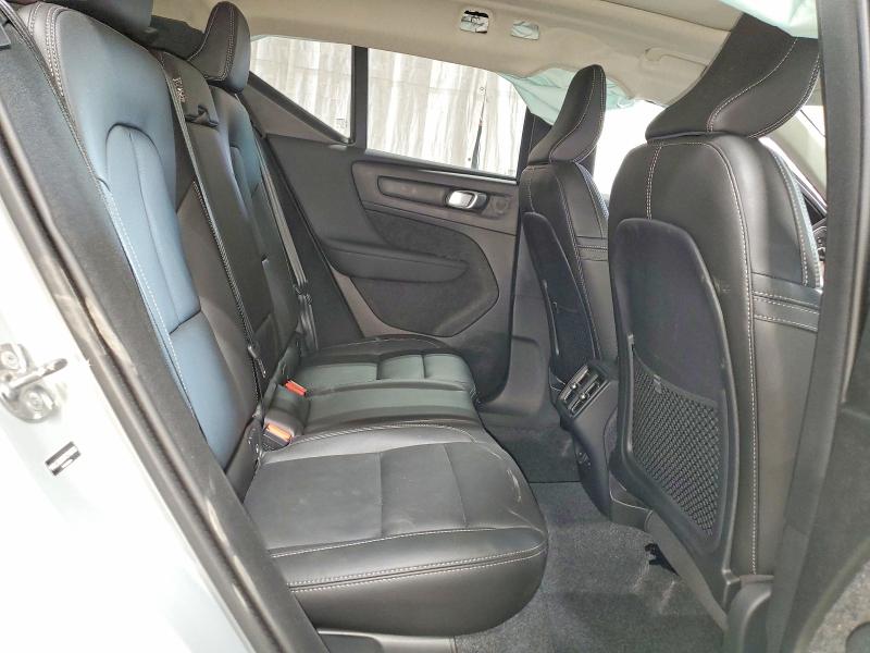 62455576 :رقم المزاد ، YV4L12UC3T2795755 vin ، 2026 Volvo Xc40 مزاد بيع