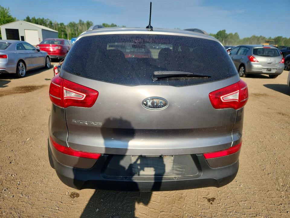 61327106 :رقم المزاد ، KNDPB3A21B7024697 vin ، 2011 Kia Sportage مزاد بيع