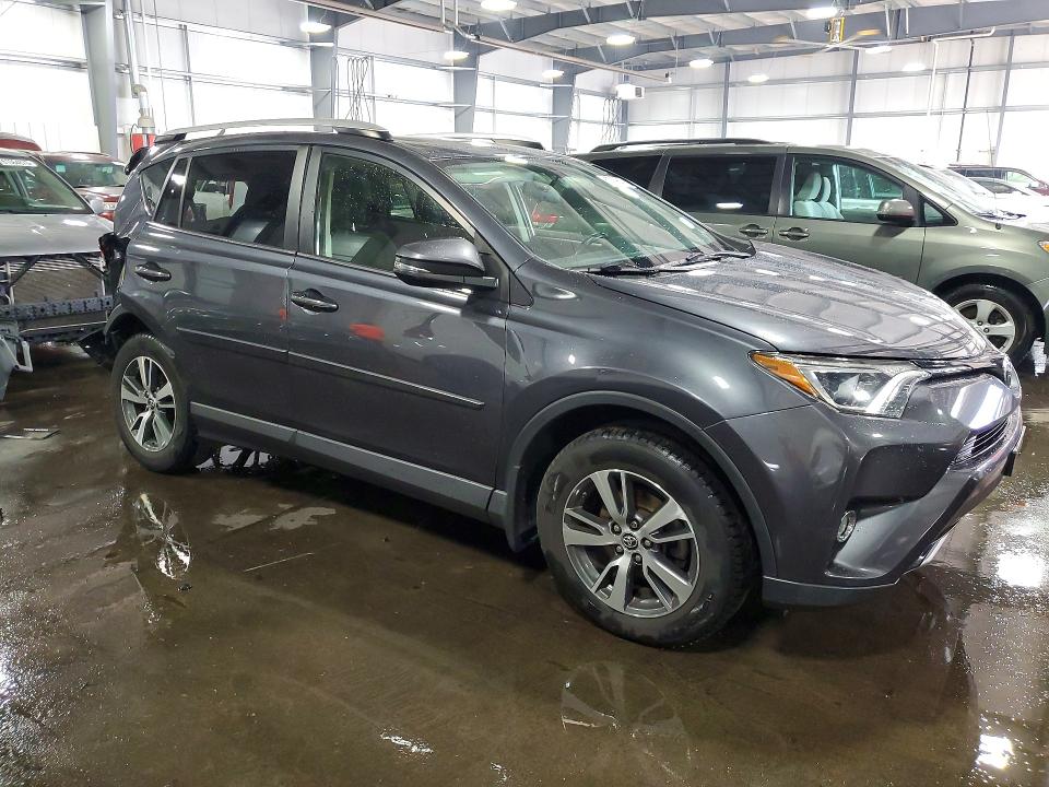 Продажа на аукционе авто 2016 Toyota Rav4, vin: JTMRFREV8GD186677, номер лота: 60719646
