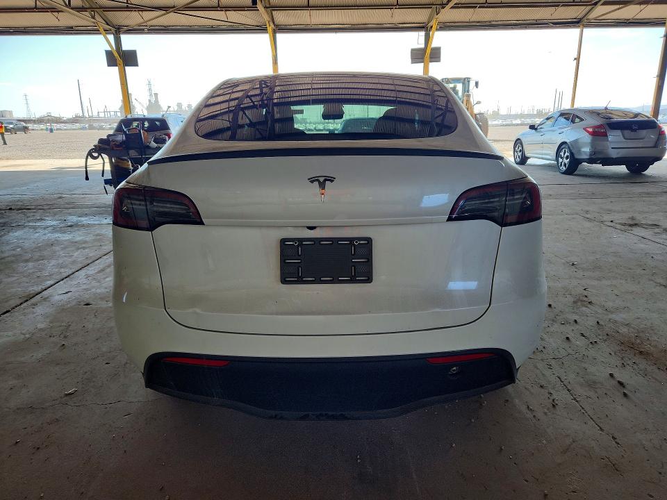 Auction sale of the 2024 Tesla Model Y, vin: 7SAYGDED1RF193049, lot number: 63552486