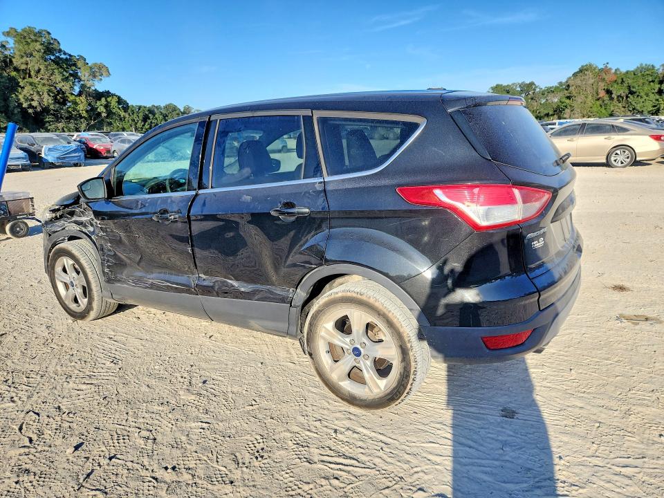 2015 Ford Escape მანქანა იყიდება აუქციონზე, vin: 1FMCU0G75FUC40422, აუქციონის ნომერი: 59542576
